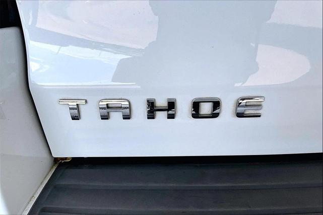 Photo of 2016 Summit White Chevrolet Tahoe