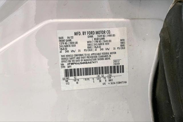 Photo of 2022 Oxford White Ford Edge