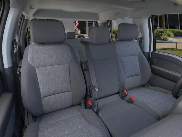 Photo of 2025 Oxford White Ford F-350