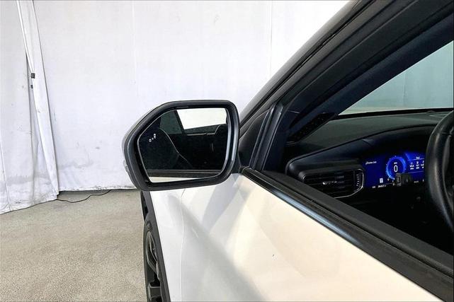 Photo of 2023 Star White Metallic Tri-Coat Ford Explorer