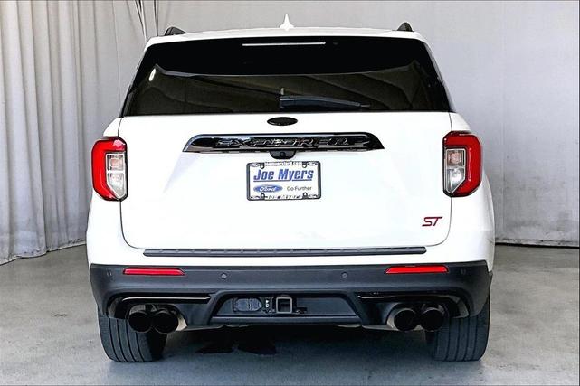 Photo of 2023 Star White Metallic Tri-Coat Ford Explorer