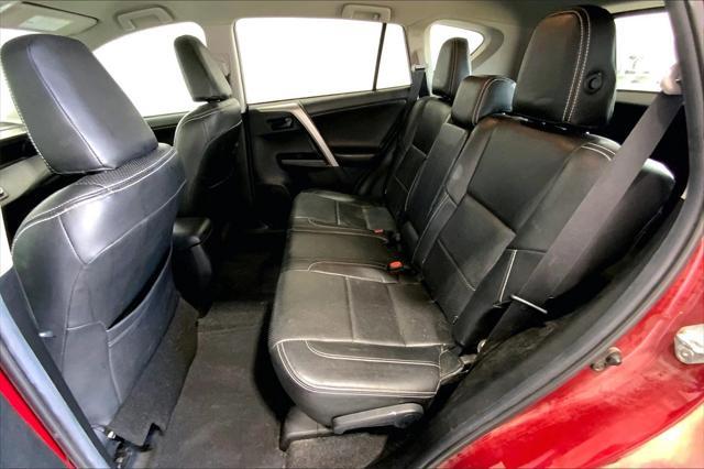 Photo of 2018 Ruby Flare Pearl Toyota RAV4