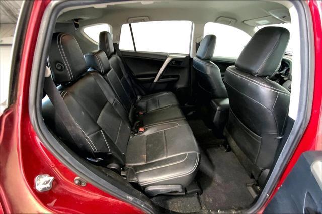 Photo of 2018 Ruby Flare Pearl Toyota RAV4