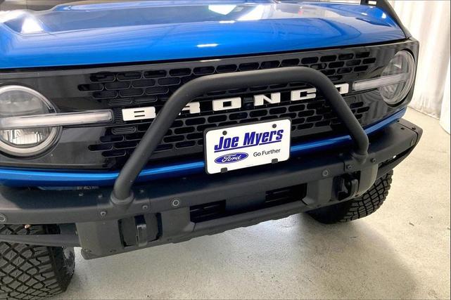 Photo of 2024 Velocity Blue Metallic Ford Bronco