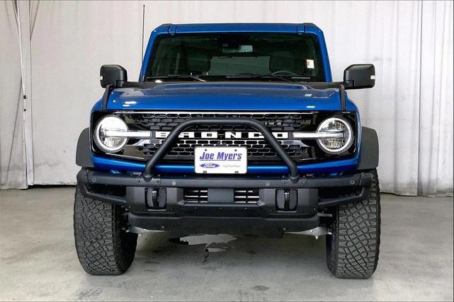 Photo of 2024 Velocity Blue Metallic Ford Bronco