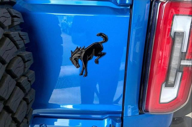 Photo of 2024 Velocity Blue Metallic Ford Bronco