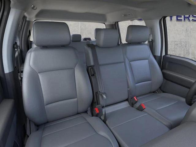 Photo of 2025 Oxford White Ford F-250