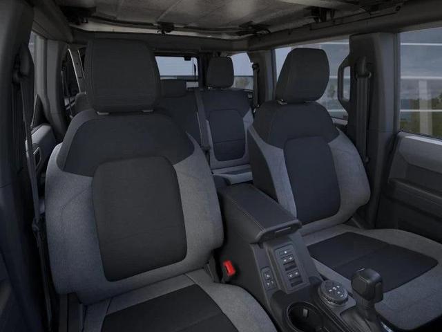 Photo of 2025 Carbonized Gray Metallic Ford Bronco