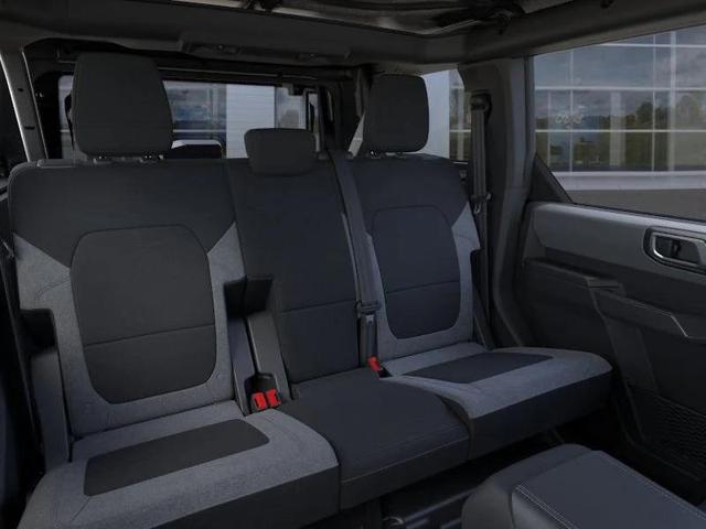Photo of 2025 Carbonized Gray Metallic Ford Bronco