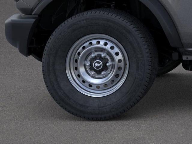 Photo of 2025 Carbonized Gray Metallic Ford Bronco