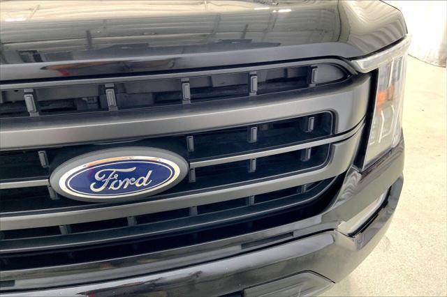 Photo of 2022 Agate Black Metallic Ford F-150