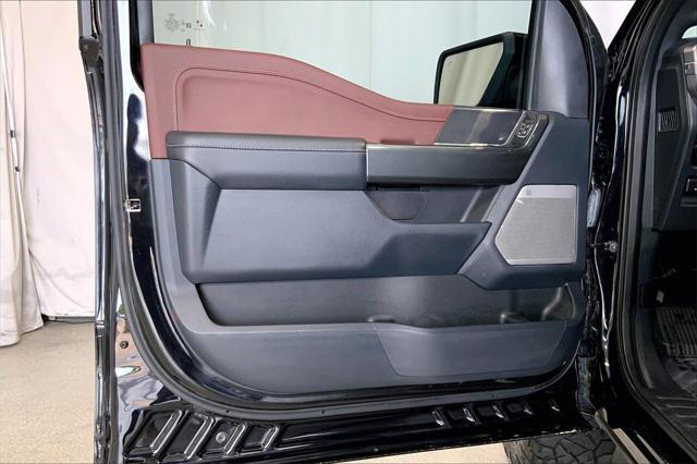Photo of 2022 Agate Black Metallic Ford F-150