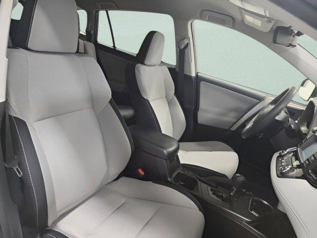 Photo of 2018 Magnetic Gray Metallic Toyota RAV4 Hybrid
