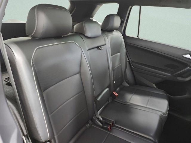 Photo of 2021 Deep Black Pearl Volkswagen Tiguan