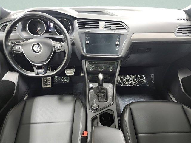 Photo of 2021 Deep Black Pearl Volkswagen Tiguan
