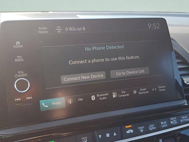 Photo of 2026 Platinum White Pearl Honda Odyssey