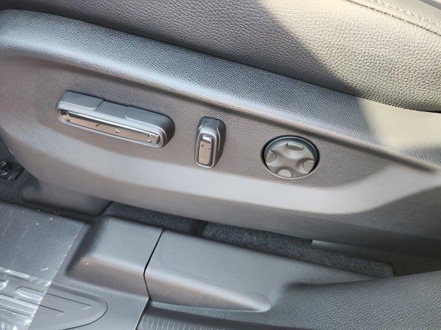 Photo of 2026 Platinum White Pearl Honda Odyssey