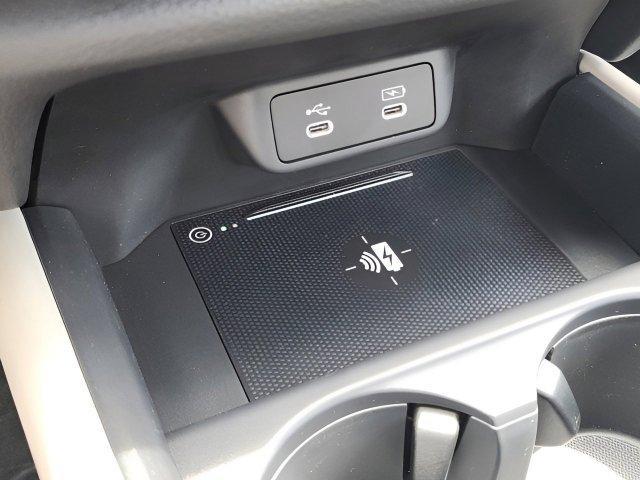 Photo of 2026 Solar Silver Metallic Honda HR-V