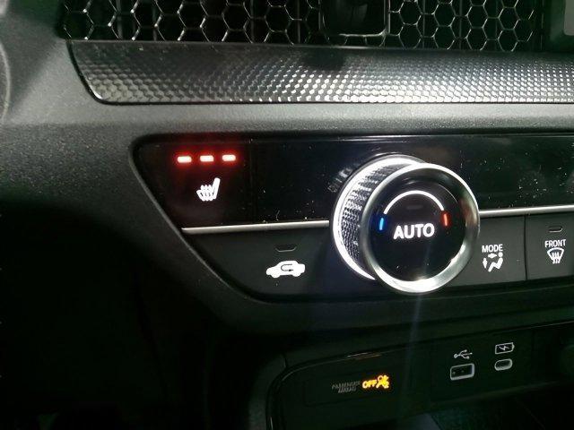 Photo of 2025 Solar Silver Metallic Honda CR-V Hybrid
