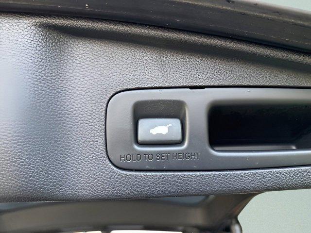 Photo of 2017 Crystal Black Pearl Honda CR-V