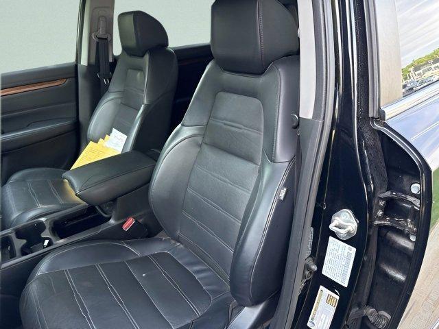 Photo of 2017 Crystal Black Pearl Honda CR-V