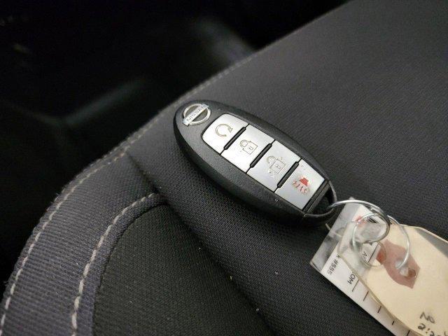Photo of 2021 Gun Metallic Nissan Titan
