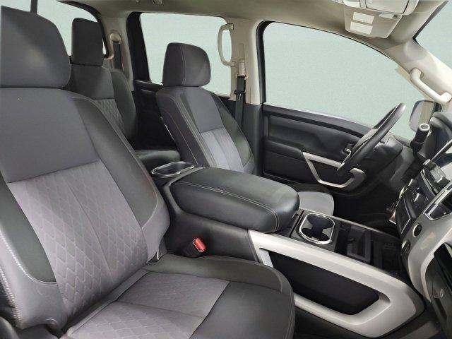 Photo of 2021 Gun Metallic Nissan Titan