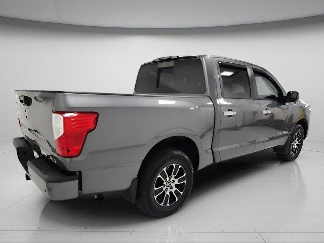 Photo of 2021 Gun Metallic Nissan Titan