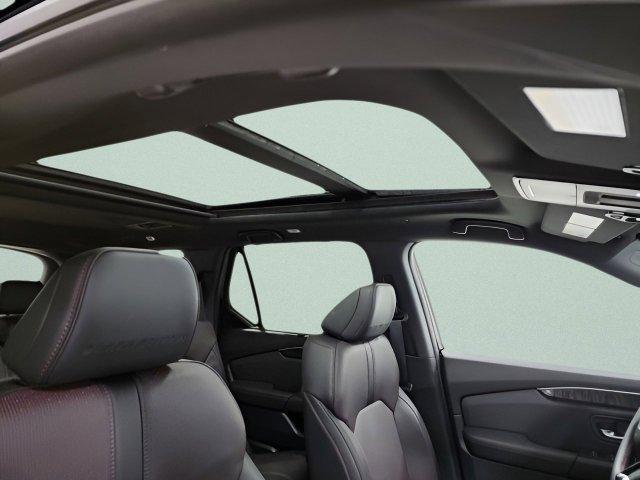 Photo of 2025 Platinum White Pearl Honda Pilot