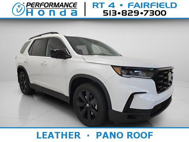 Photo of 2025 Platinum White Pearl Honda Pilot