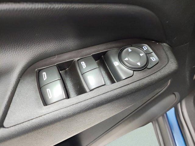 Photo of 2019 Pacific Blue Metallic Chevrolet Equinox