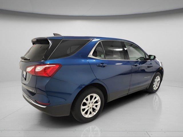 Photo of 2019 Pacific Blue Metallic Chevrolet Equinox