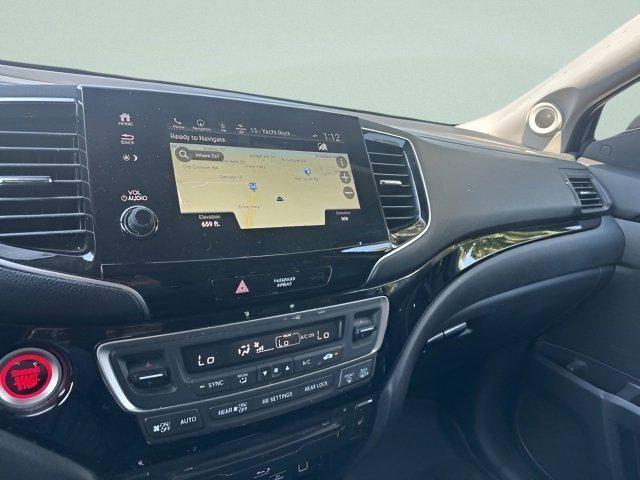 Photo of 2020 Platinum White Pearl Honda Pilot