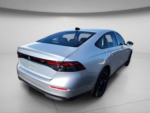 Photo of 2025 Solar Silver Metallic Honda Accord