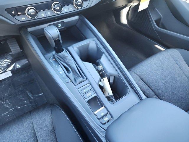 Photo of 2025 Solar Silver Metallic Honda Accord
