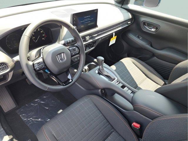Photo of 2026 Urban Gray Pearl Honda HR-V