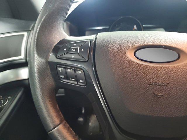 Photo of 2017 Shadow Black Ford Explorer