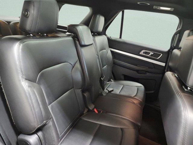 Photo of 2017 Shadow Black Ford Explorer