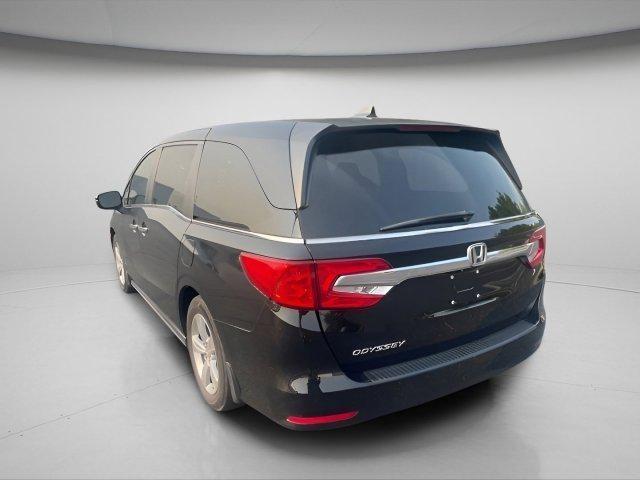 Photo of 2020 Crystal Black Pearl Honda Odyssey