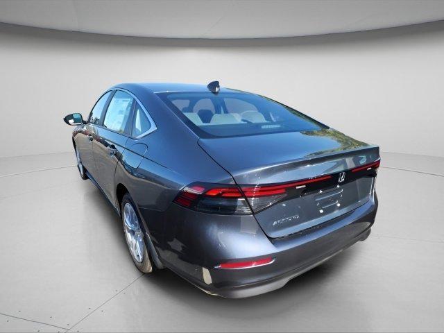 Photo of 2025 Meteorite Gray Metallic Honda Accord