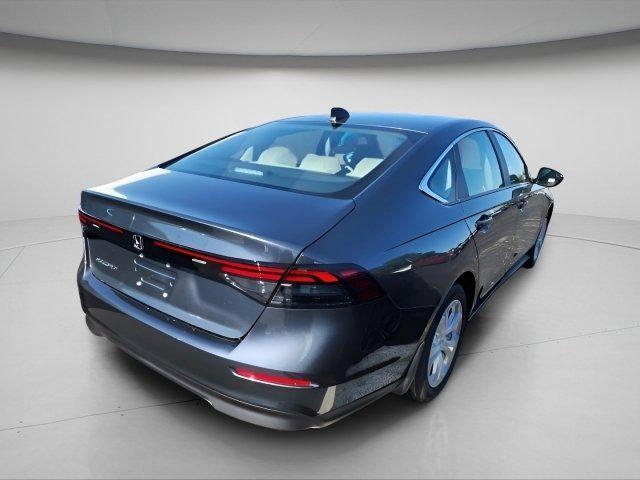 Photo of 2025 Meteorite Gray Metallic Honda Accord