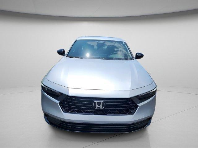 Photo of 2025 Solar Silver Metallic Honda Accord Hybrid