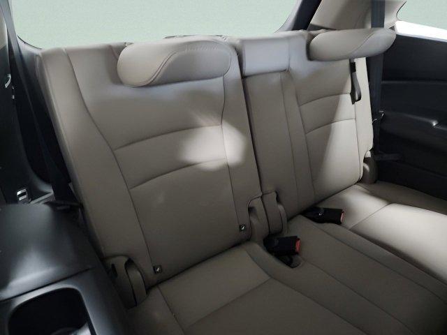 Photo of 2019 Deep Scarlet Pearl Honda Pilot