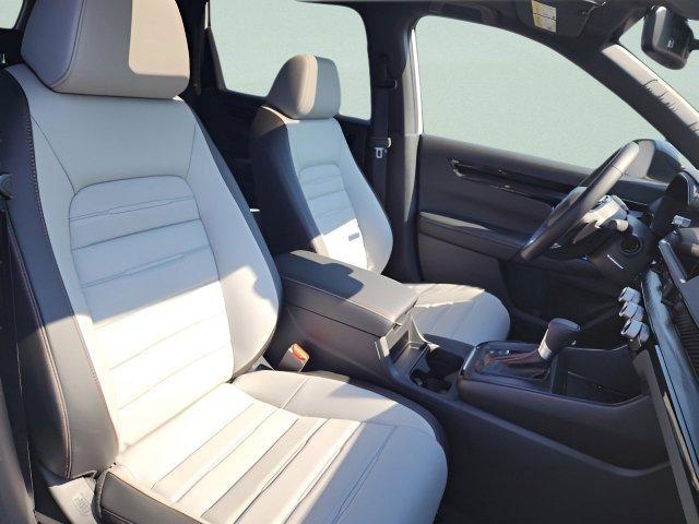 Photo of 2026 Platinum White Pearl Honda CR-V Hybrid