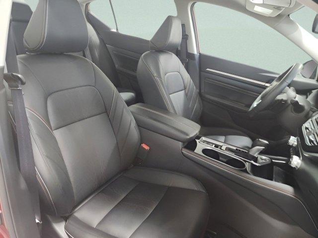 Photo of 2023 Scarlet Ember Tintcoat Nissan Altima