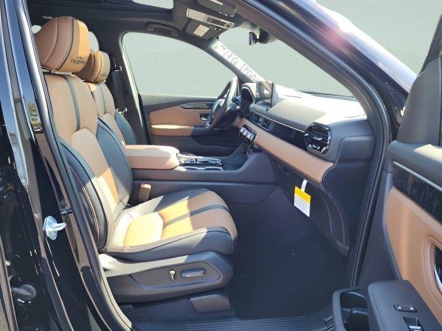 Photo of 2026 Crystal Black Pearl Honda Passport