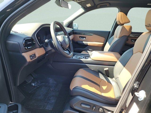Photo of 2026 Crystal Black Pearl Honda Passport