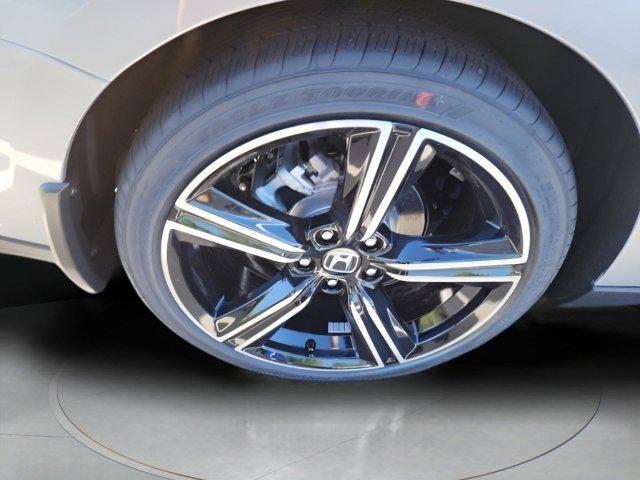 Photo of 2025 Solar Silver Metallic Honda Accord Hybrid
