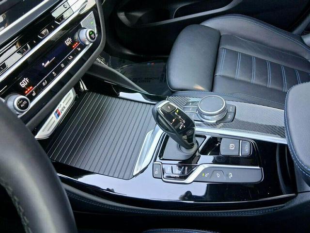 Photo of 2020 Phytonic Blue Metallic BMW X4