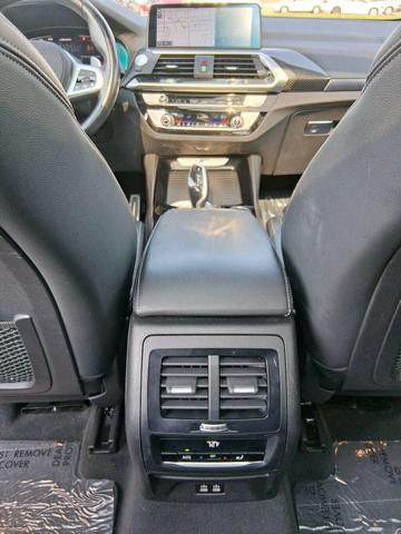 Photo of 2021 Black Sapphire Metallic BMW X3